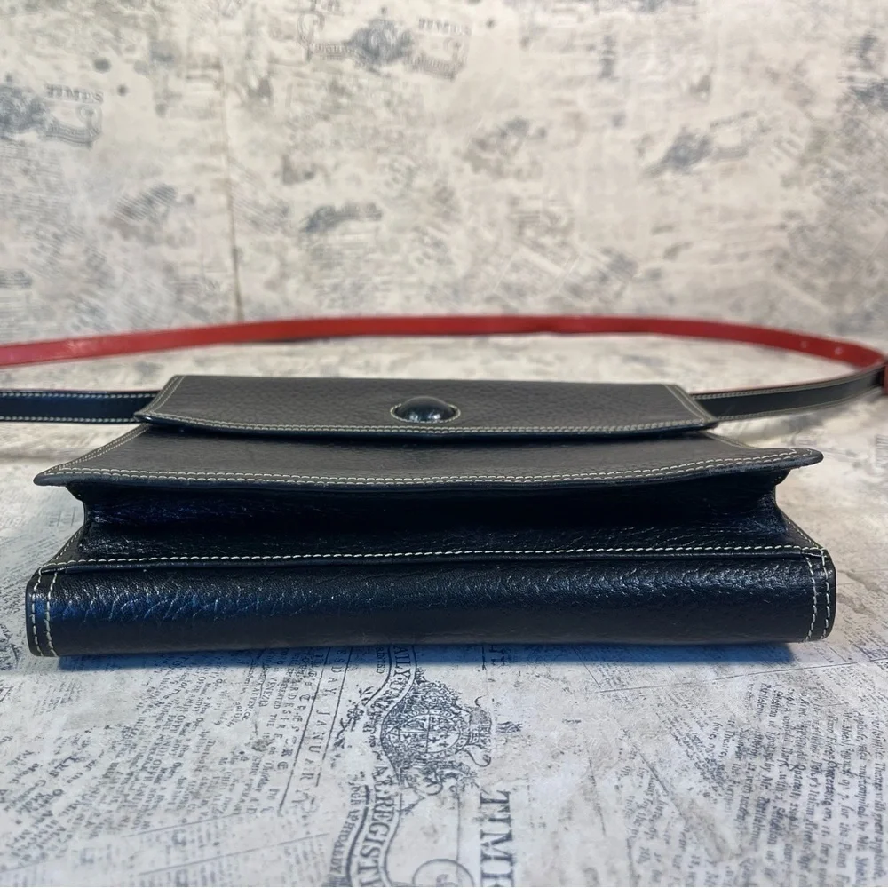 TUSK East West Leather Crossbody Wallet Organizer Bag Travel Purse
